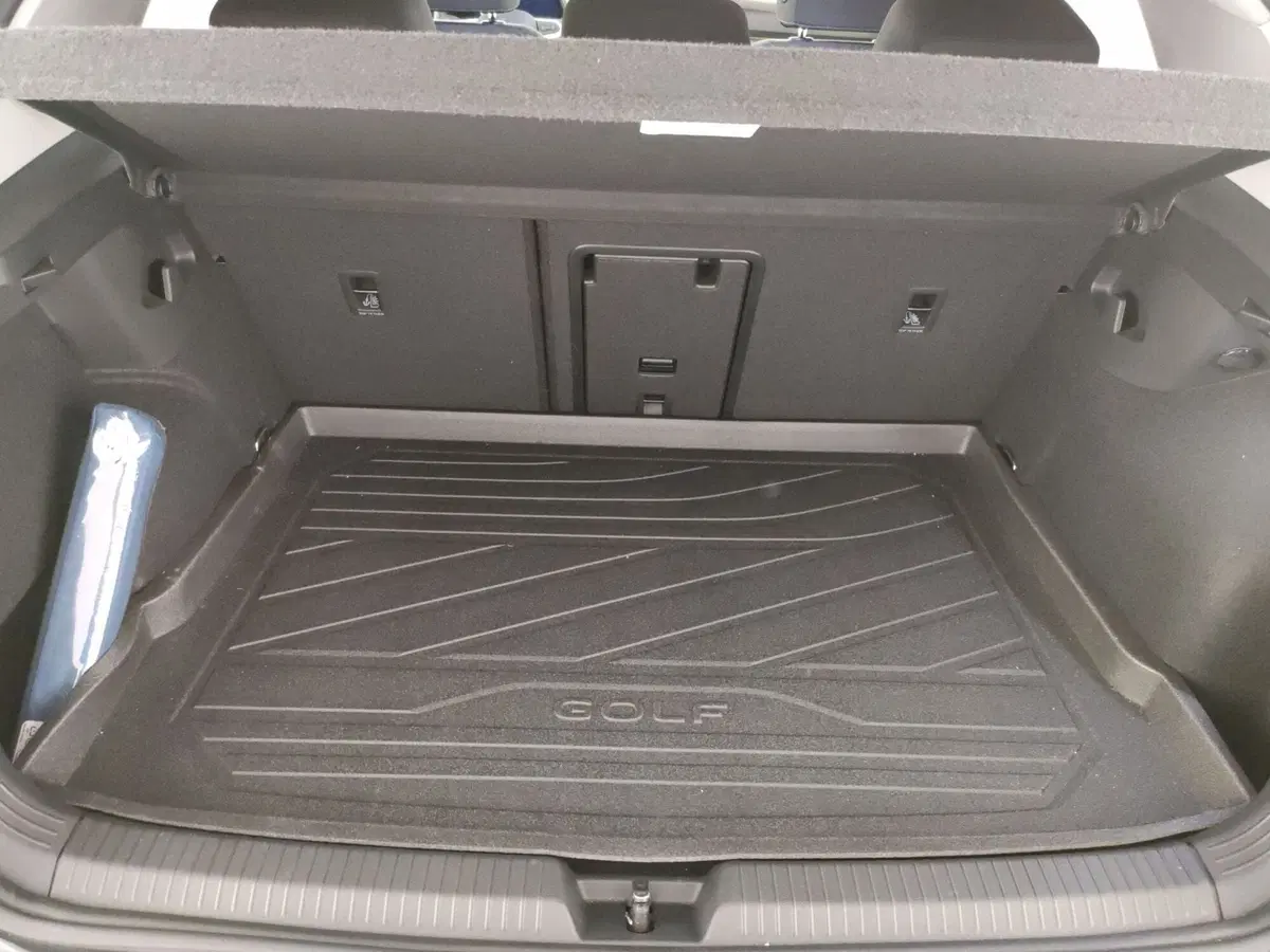Volkswagen Golf usata a Napoli (10)