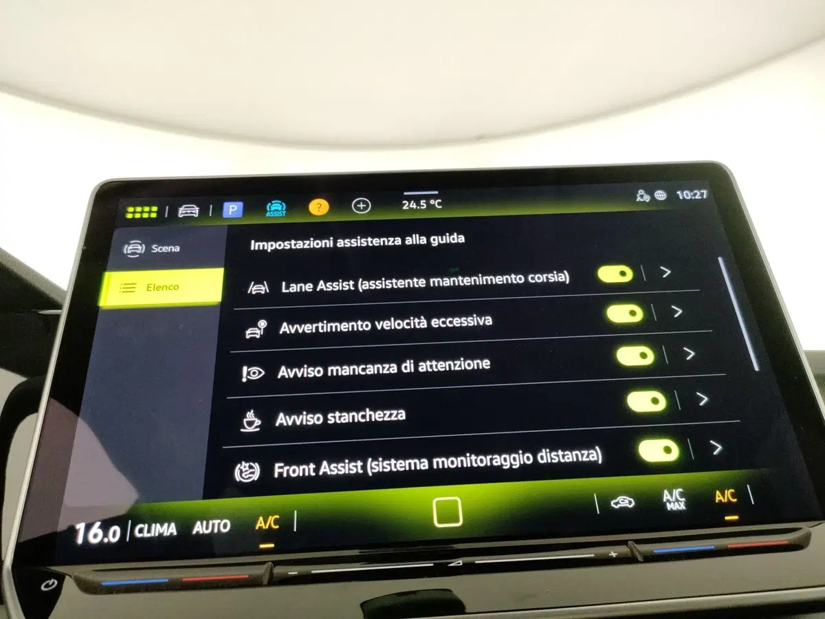 Volkswagen Golf usata a Napoli (18)