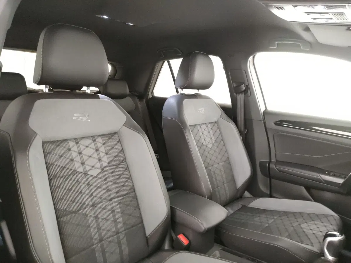 Volkswagen T-Roc usata a Napoli (8)