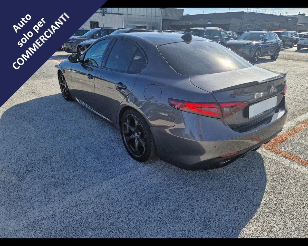 Alfa Romeo Giulia usata a Ravenna (7)