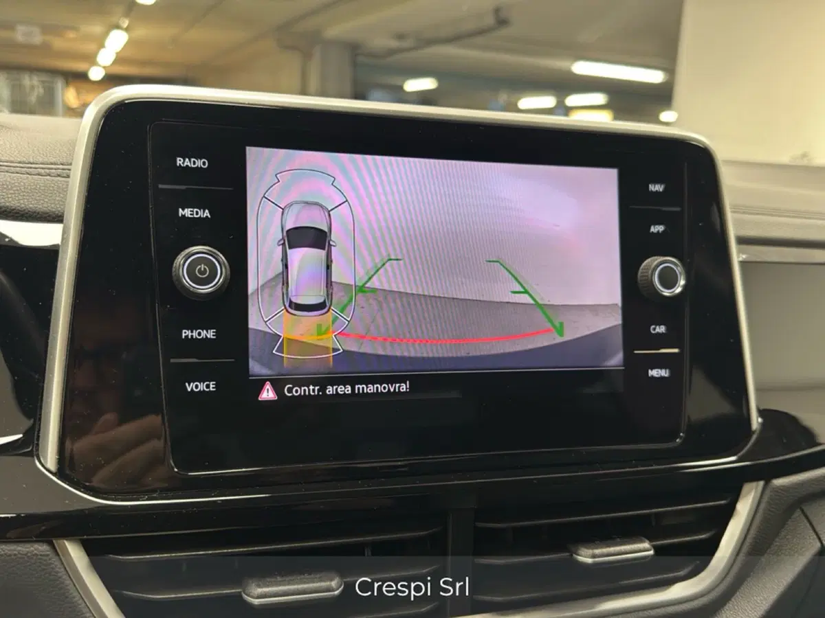 Volkswagen T-Roc usata a Varese (16)