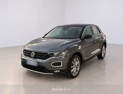 Volkswagen T-Roc 2.0 tdi R-Line 4motion 150cv dsg del 2020 usata a Martina Franca