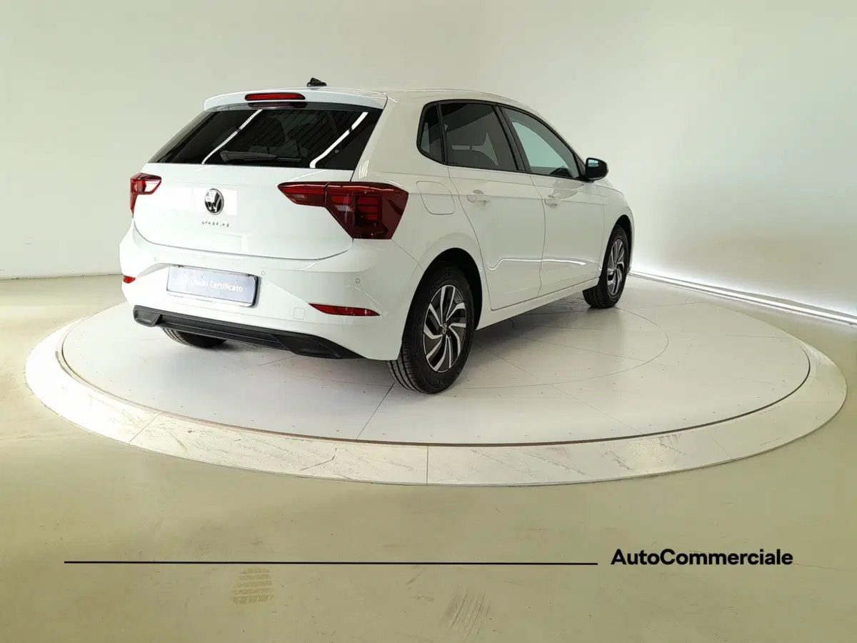 Volkswagen Polo nuova a Bologna (6)