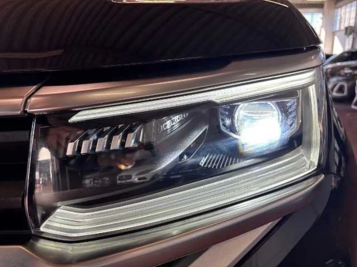 Volkswagen Amarok usata a Pistoia (7)