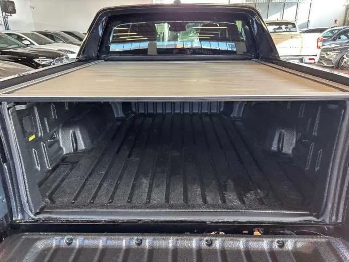 Volkswagen Amarok usata a Pistoia (8)