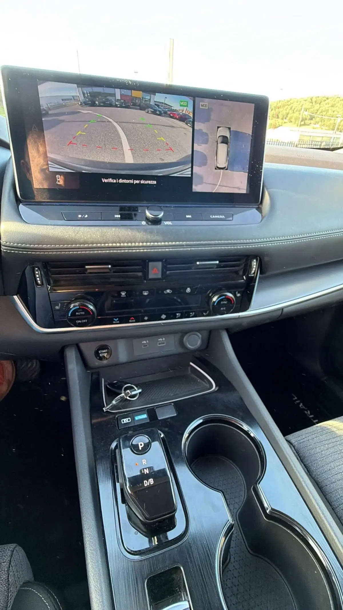 Nissan X-Trail usata a Roma (8)