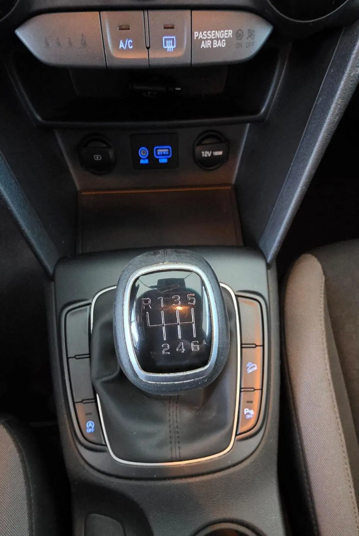 Hyundai Kona usata a Firenze (10)