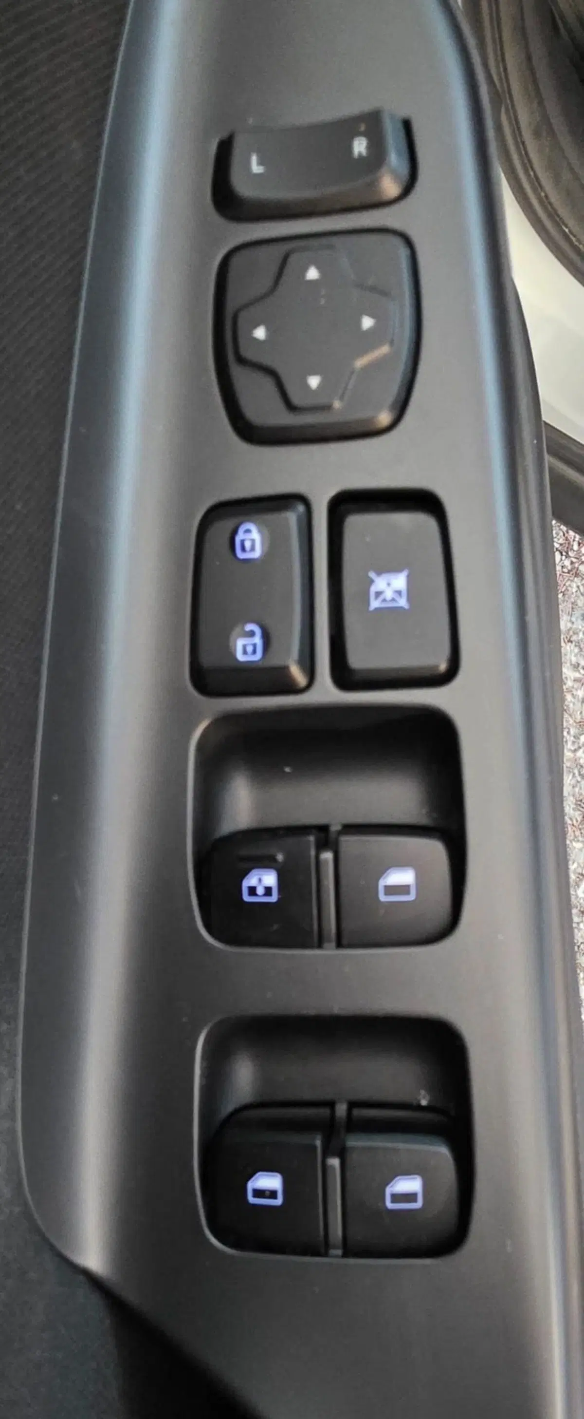 Hyundai Kona usata a Firenze (13)