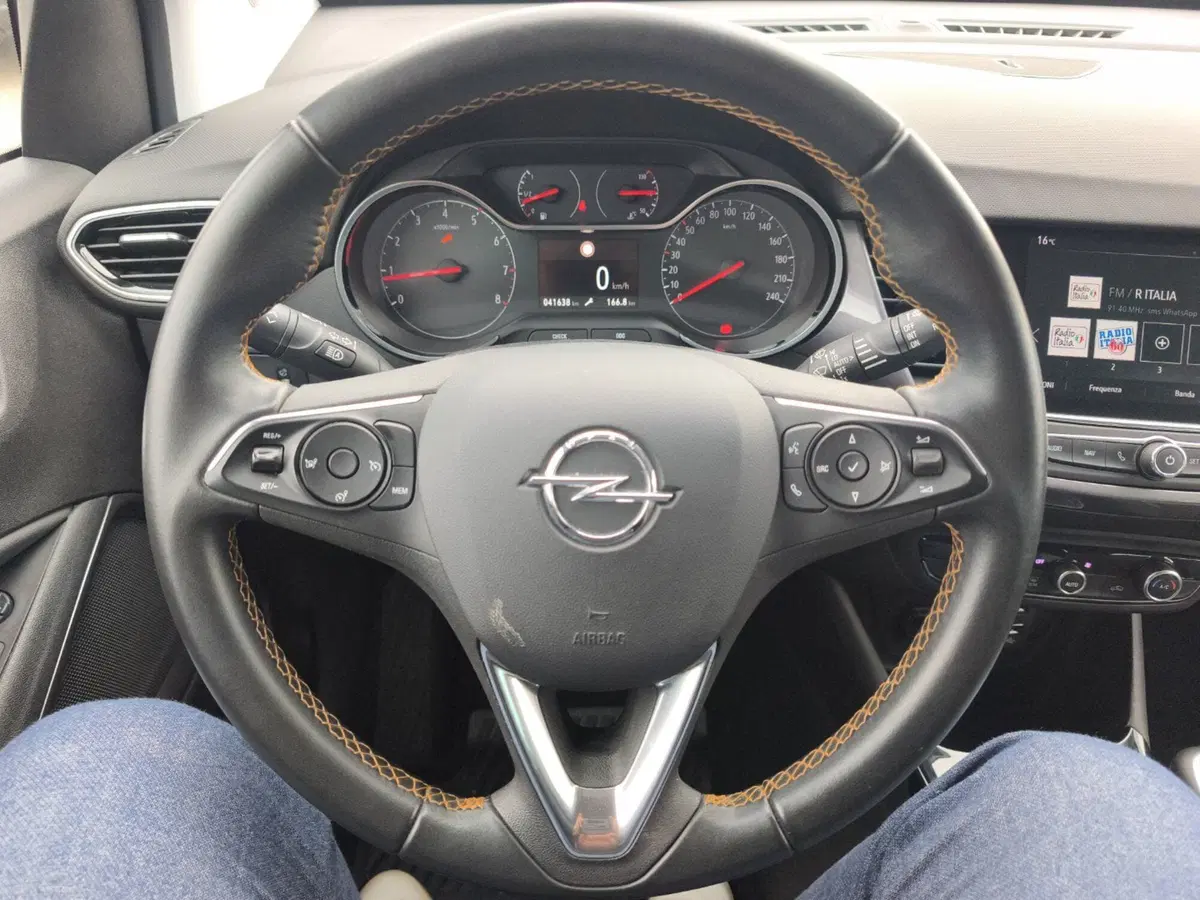 Opel Crossland X usata a Frosinone (16)