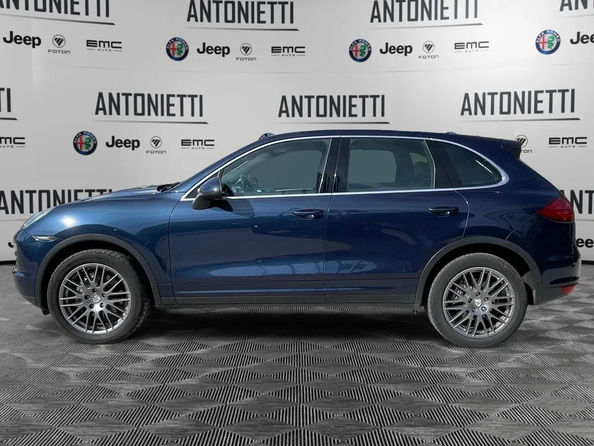 Porsche Cayenne usata a Ancona (8)