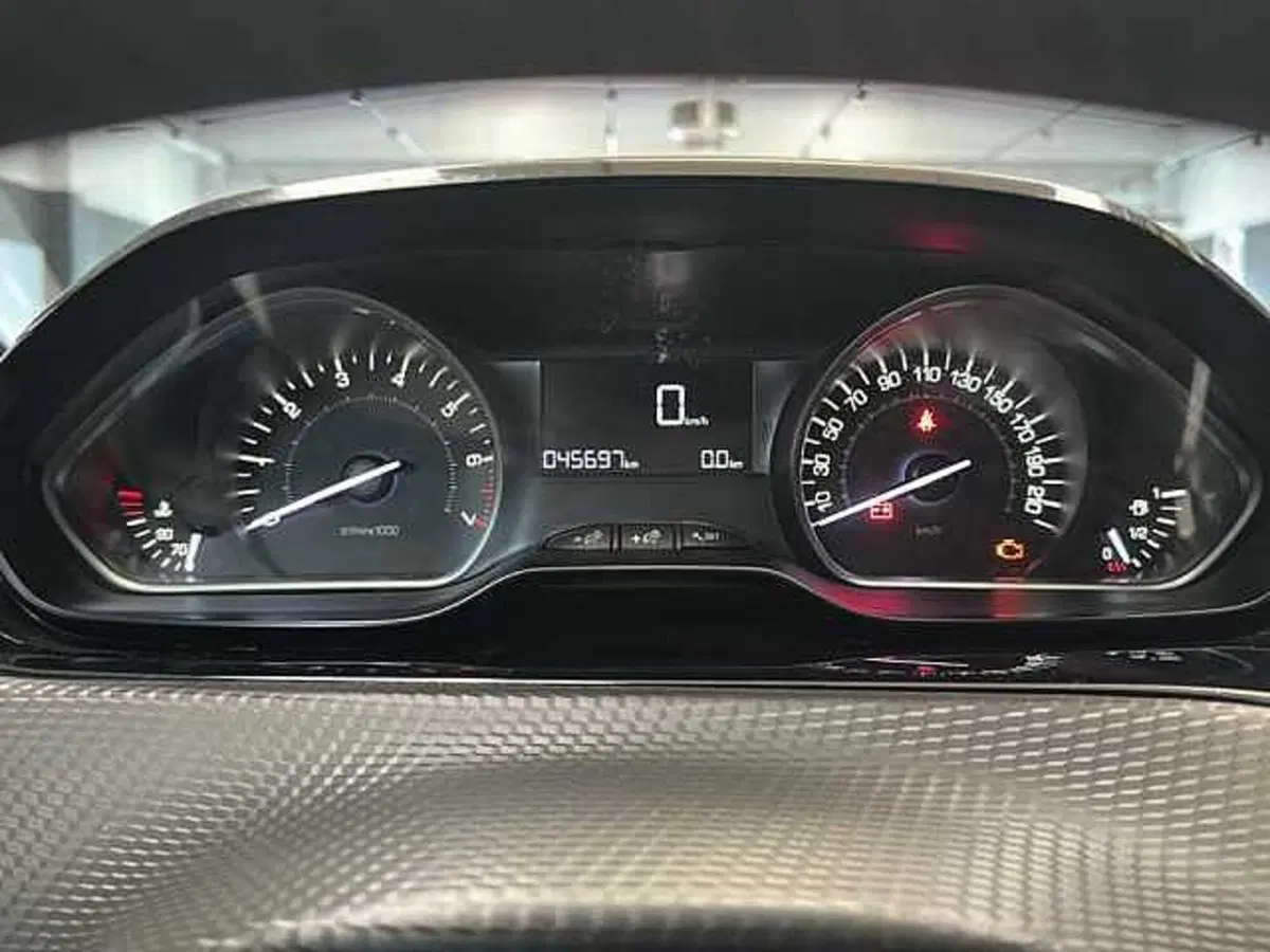 Peugeot 2008 usata a Ravenna (8)