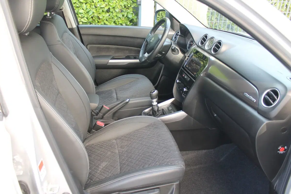 Suzuki Vitara usata a Cuneo (9)