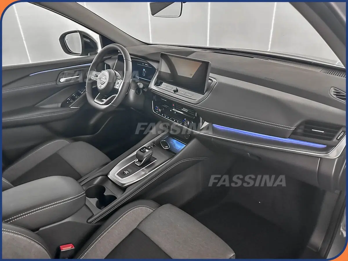 Nissan Qashqai nuova a Milano (12)