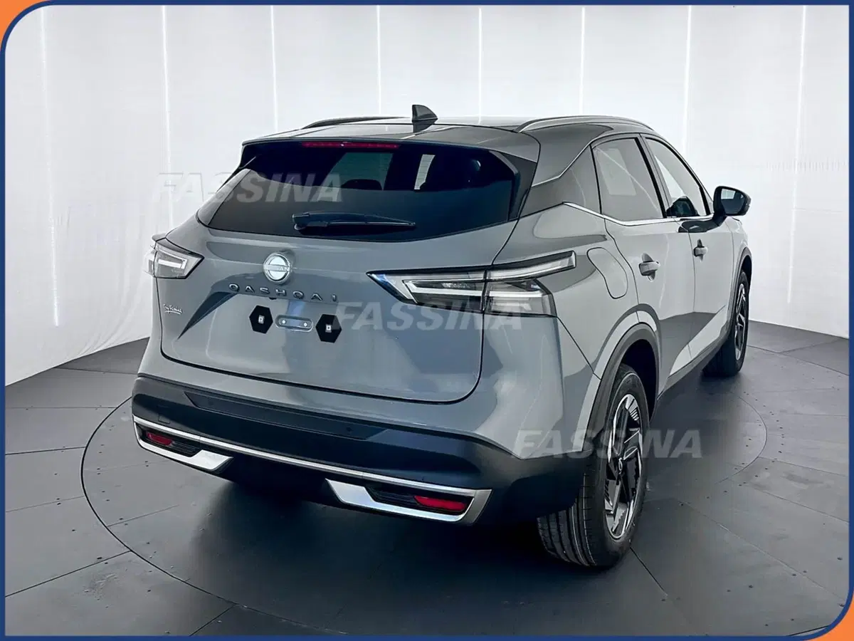 Nissan Qashqai nuova a Milano (6)