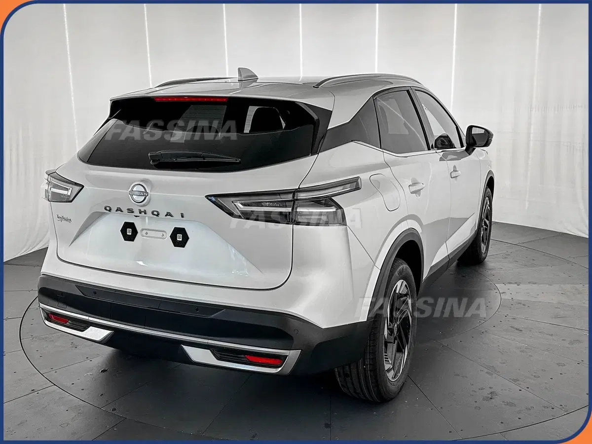 Nissan Qashqai nuova a Milano (6)