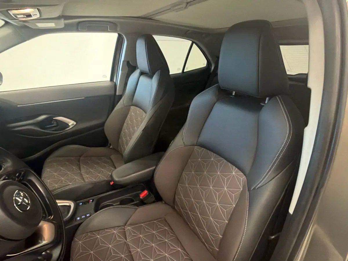Toyota Yaris Cross usata a Palermo (9)