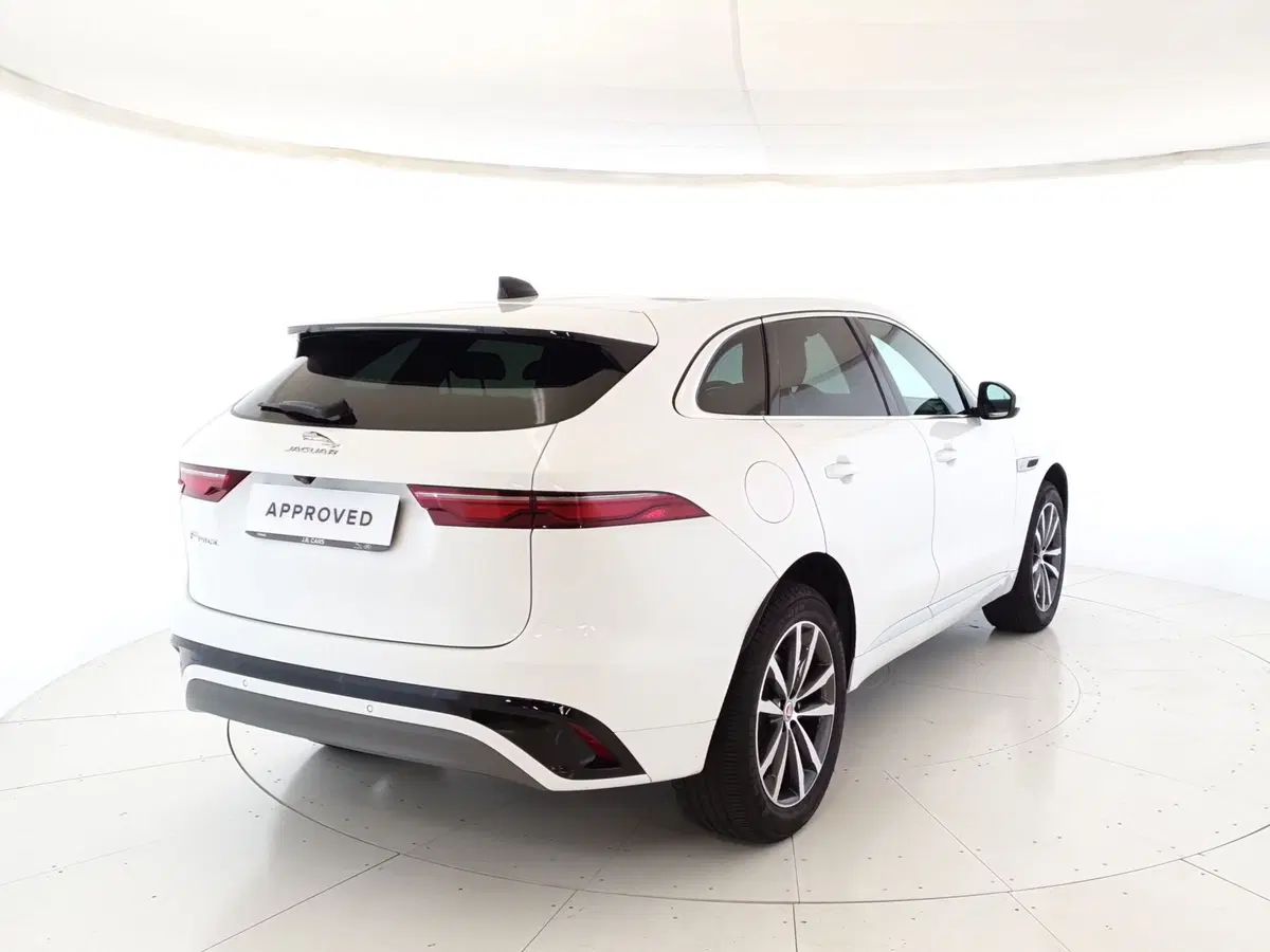 Jaguar F-Pace usata a Monza e Brianza (2)