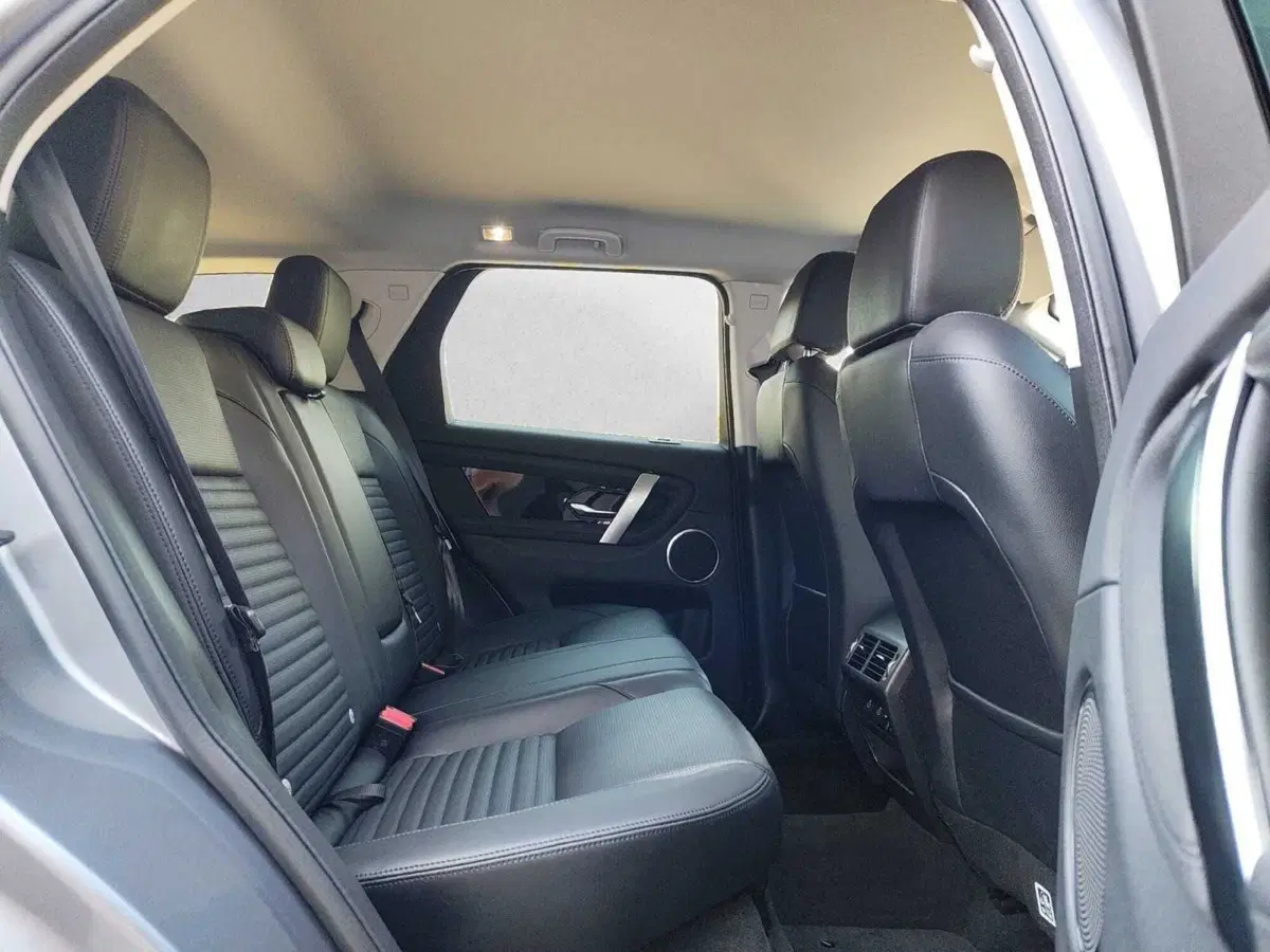 Land Rover Discovery Sport usata a Perugia (5)