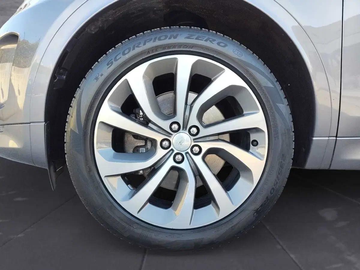 Land Rover Discovery Sport usata a Perugia (9)