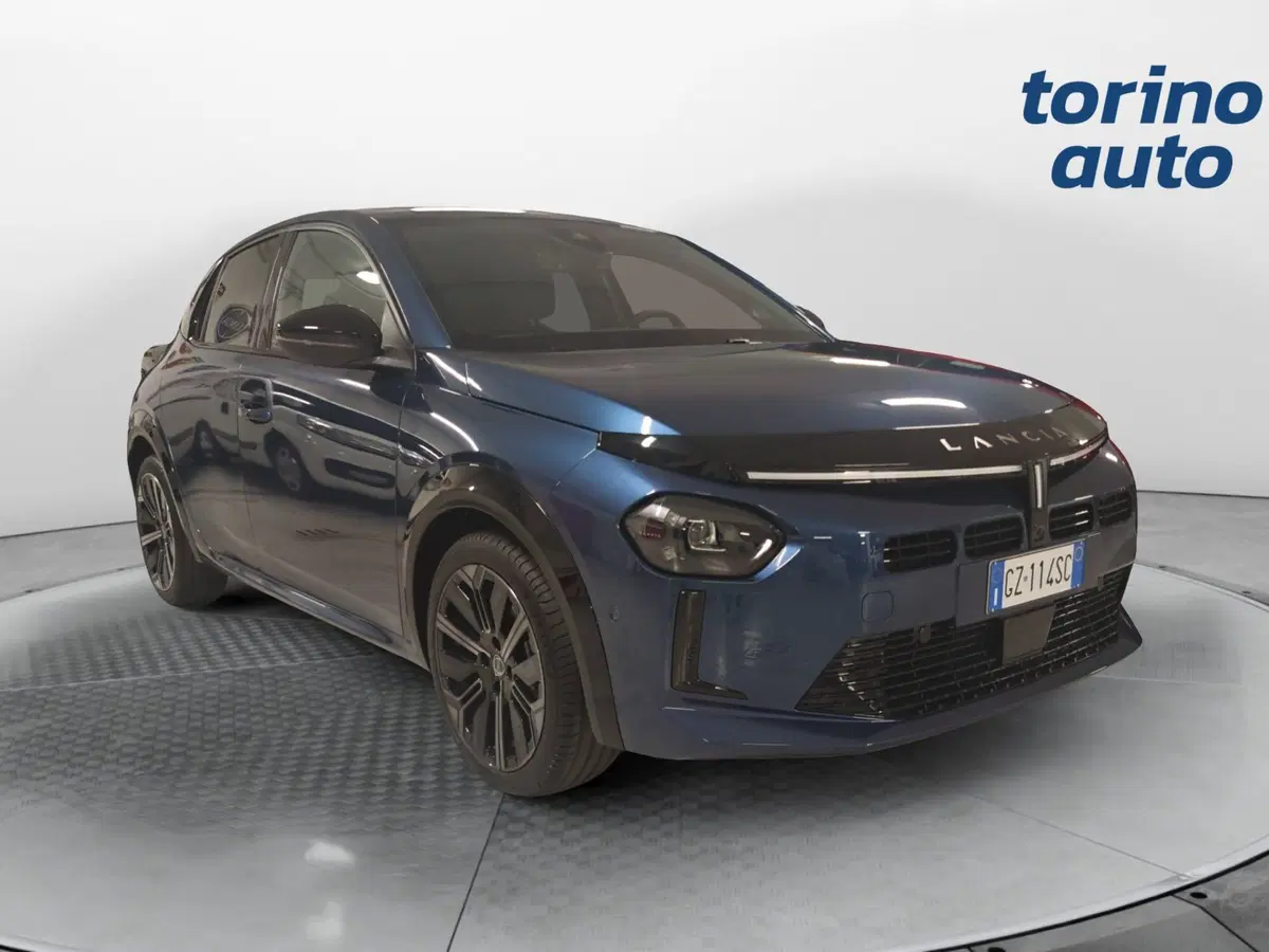 Lancia Ypsilon nuova a Torino
