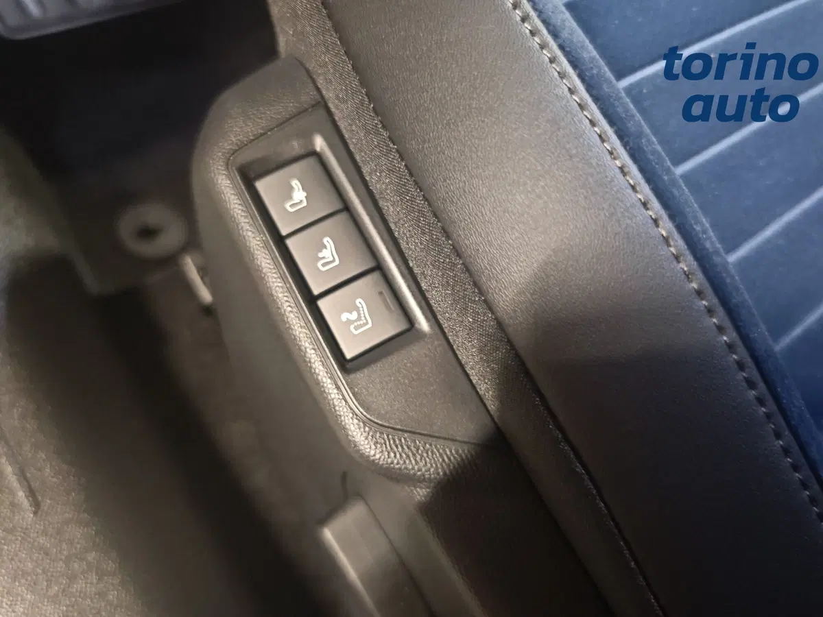 Lancia Ypsilon nuova a Torino (10)