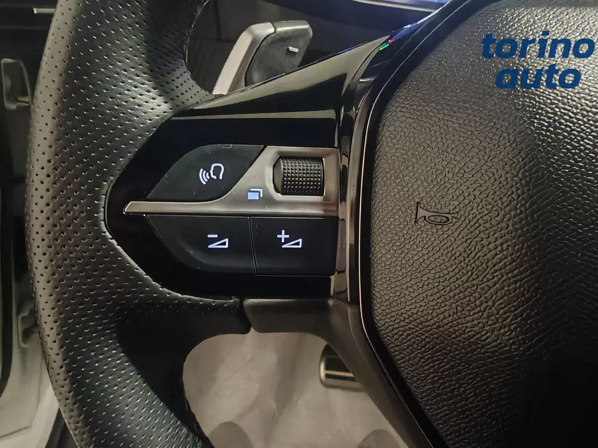 Peugeot 208 usata a Torino (11)