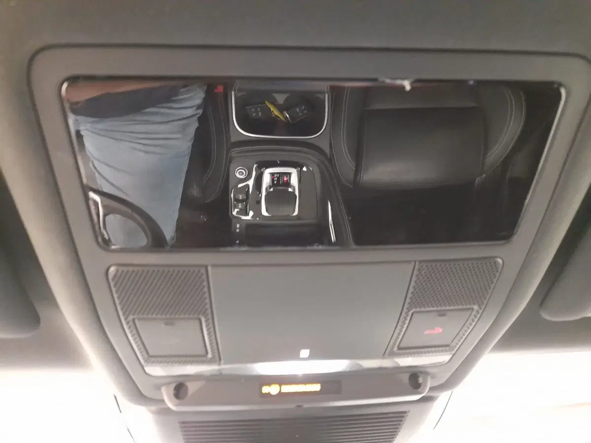 Jaguar E-Pace usata a Alessandria (20)