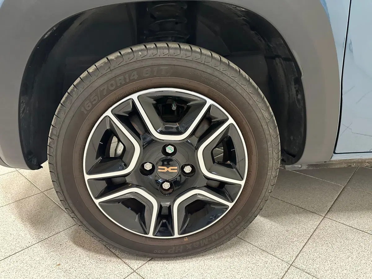 Dacia Spring usata a Novara (9)
