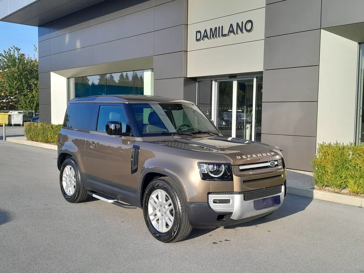Land Rover Defender usata a Cuneo (3)