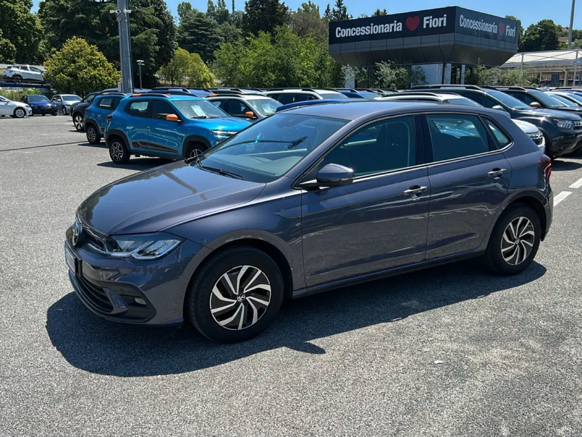 Volkswagen Polo usata a Latina (8)