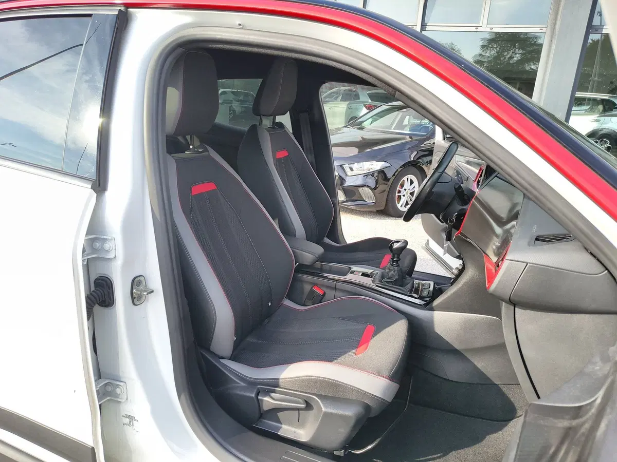 Opel Mokka usata a Padova (12)