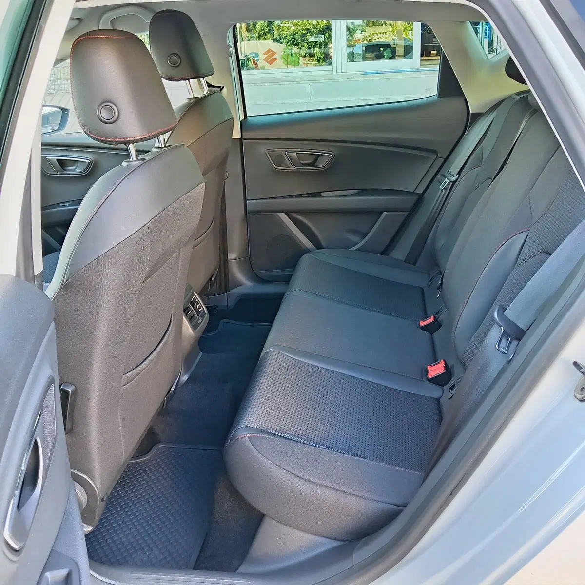 SEAT Leon usata a L'Aquila (6)