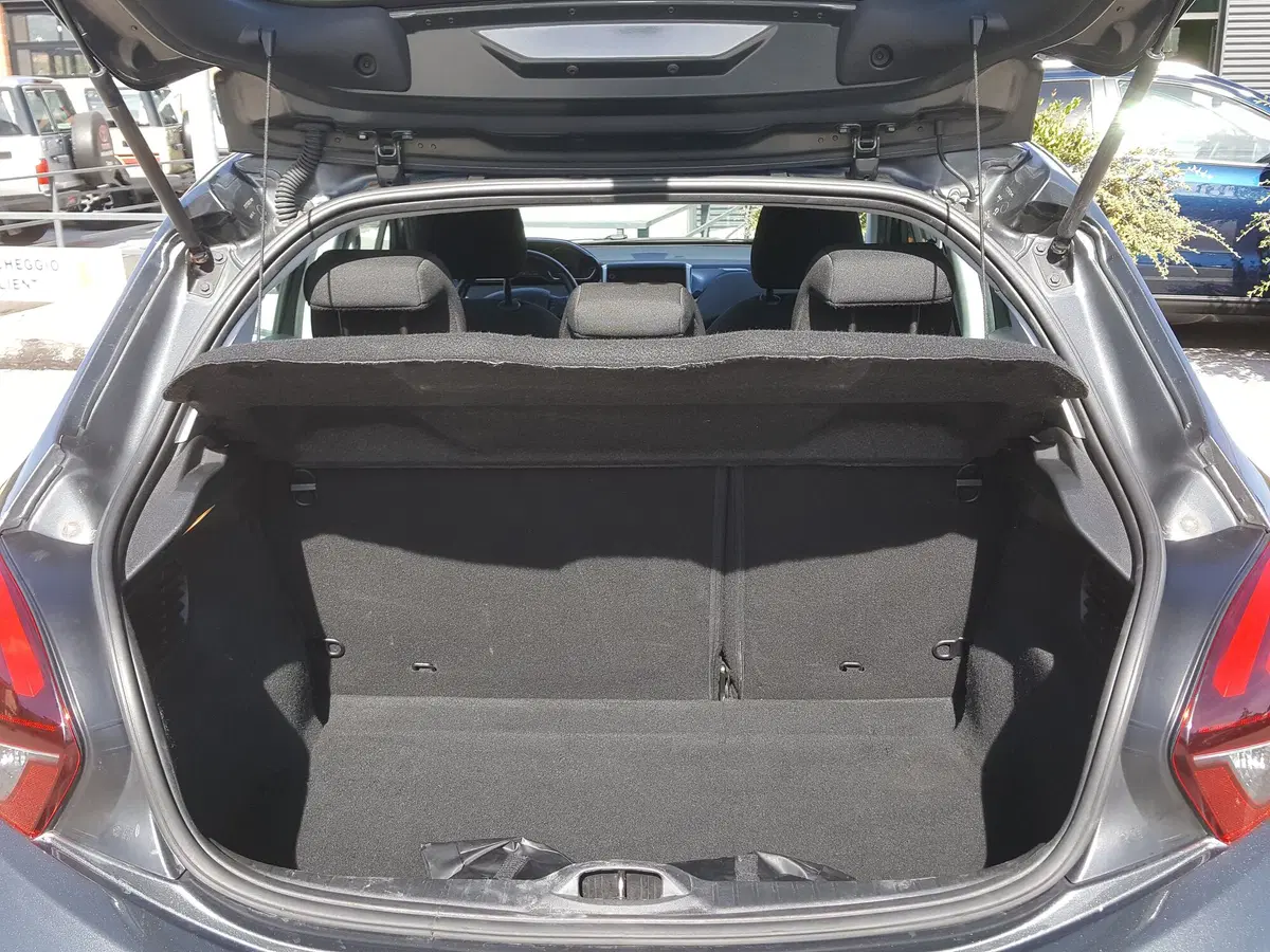 Peugeot 208 usata a L'Aquila (18)