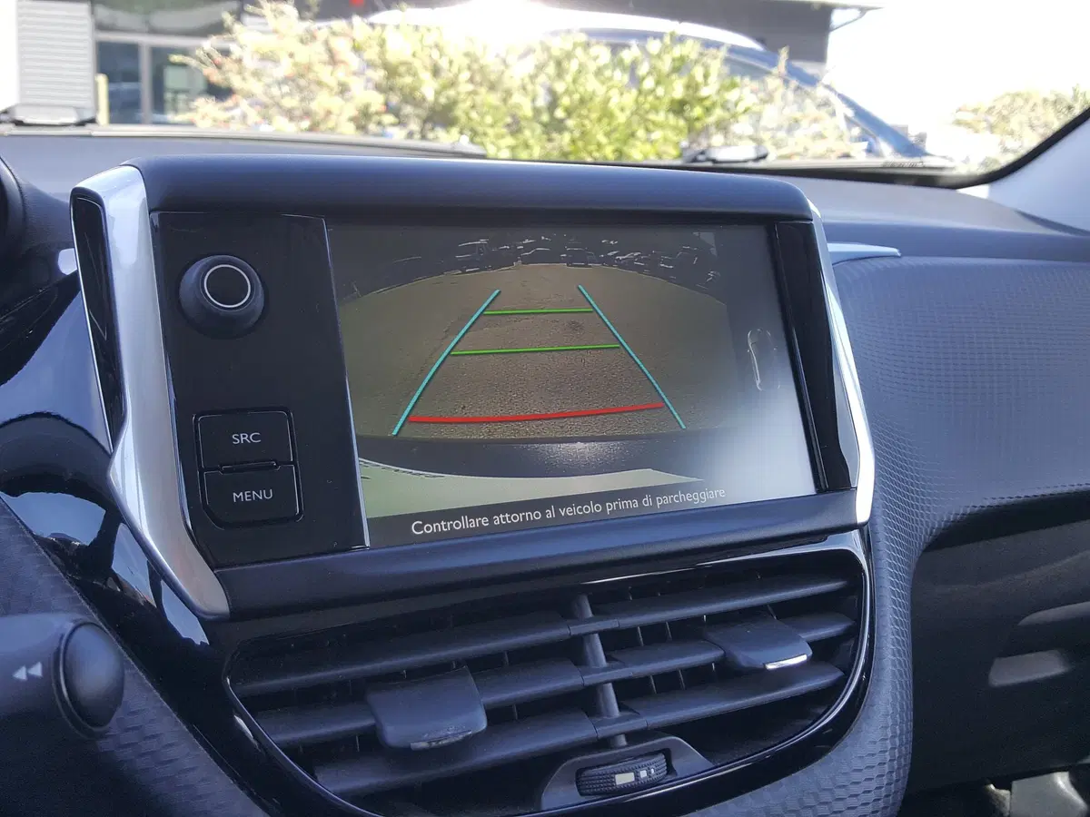 Peugeot 208 usata a L'Aquila (7)