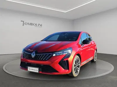 Renault Clio TCe 90 CV 5 porte Techno del 2024 usata a Civitanova Marche