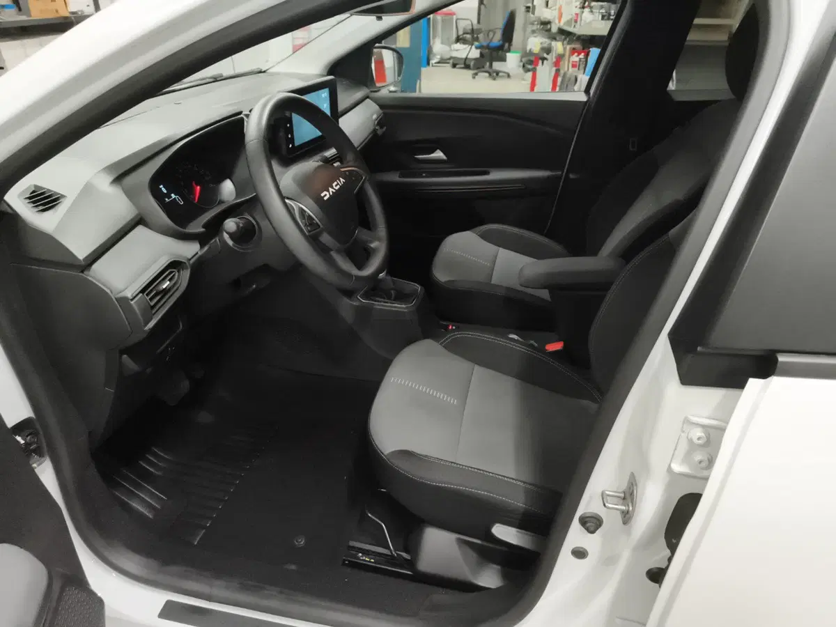 Dacia Sandero usata a Vicenza (12)