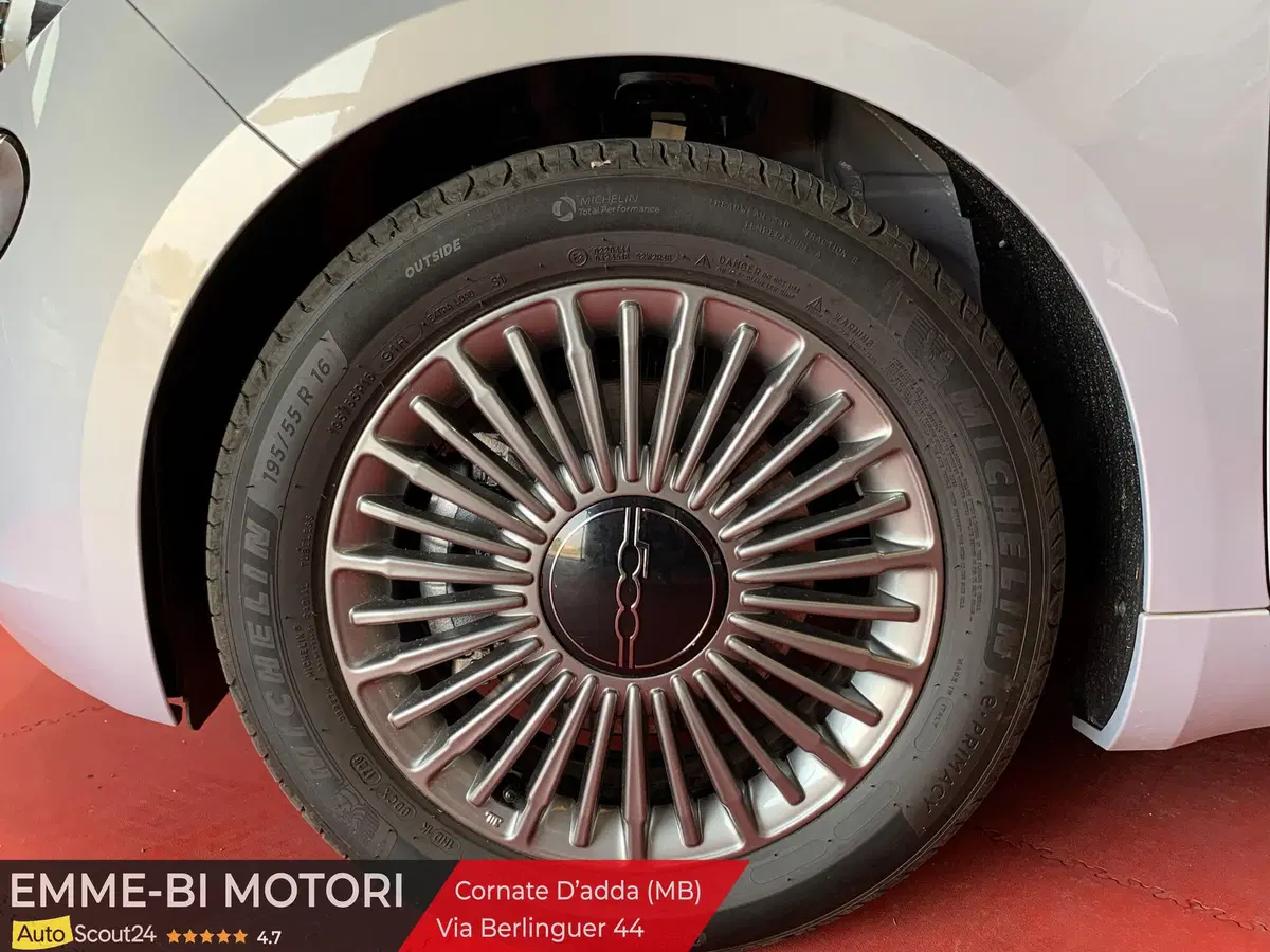 Fiat 500 nuova a Monza e Brianza (6)