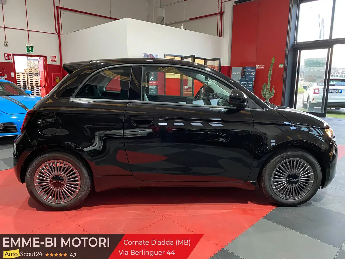 Fiat 500 nuova a Monza e Brianza (4)