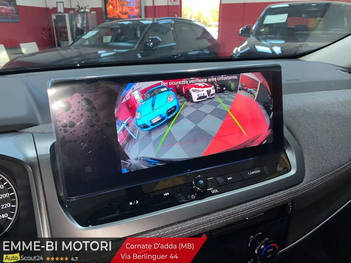 Nissan Qashqai nuova a Monza e Brianza (14)