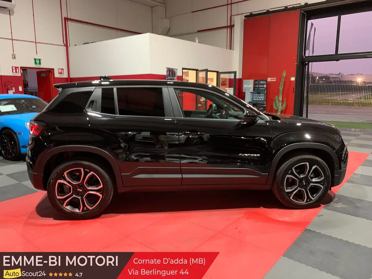 Jeep Avenger nuova a Monza e Brianza (3)