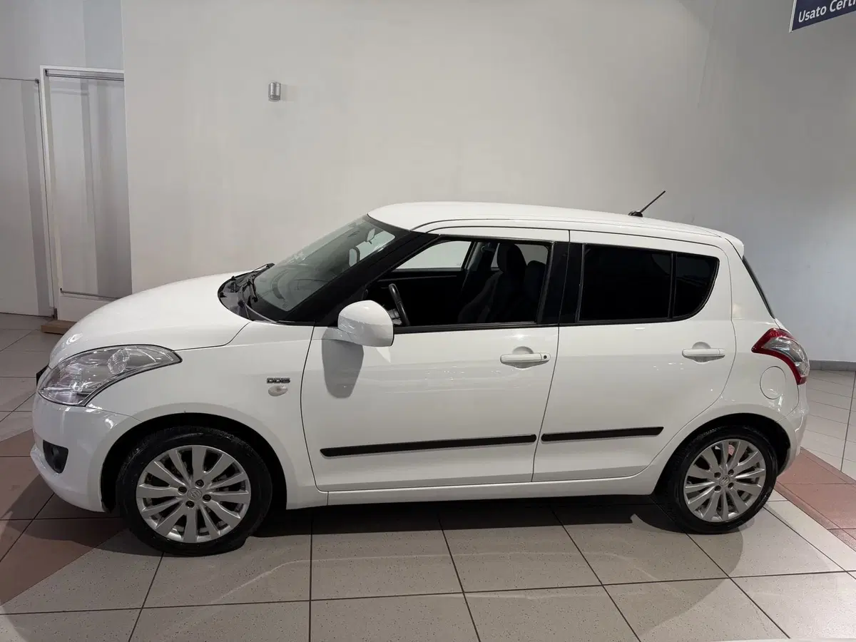 Suzuki Swift usata a Genova (2)