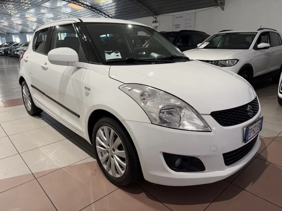 Suzuki Swift usata a Genova (6)