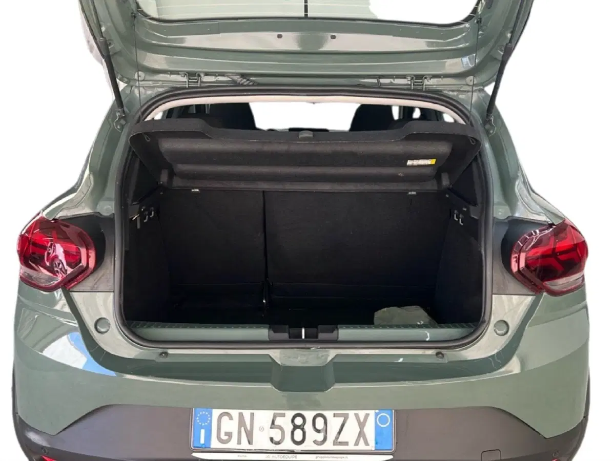 Dacia Sandero Streetway usata a Roma (10)