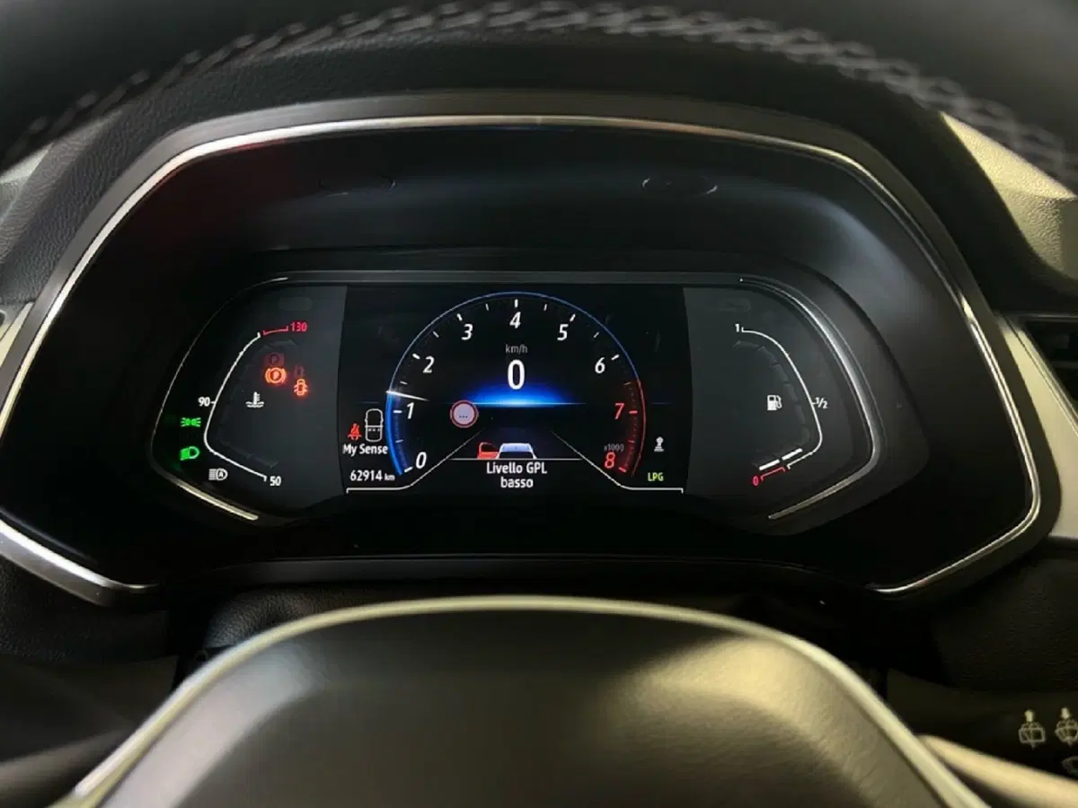 Renault Captur usata a Roma (13)