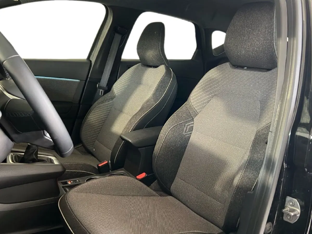 Renault Captur usata a Roma (12)