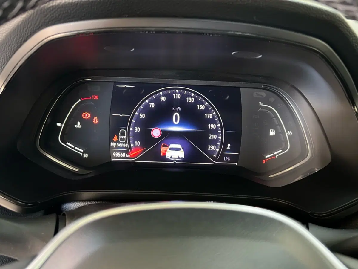 Renault Captur usata a Roma (13)