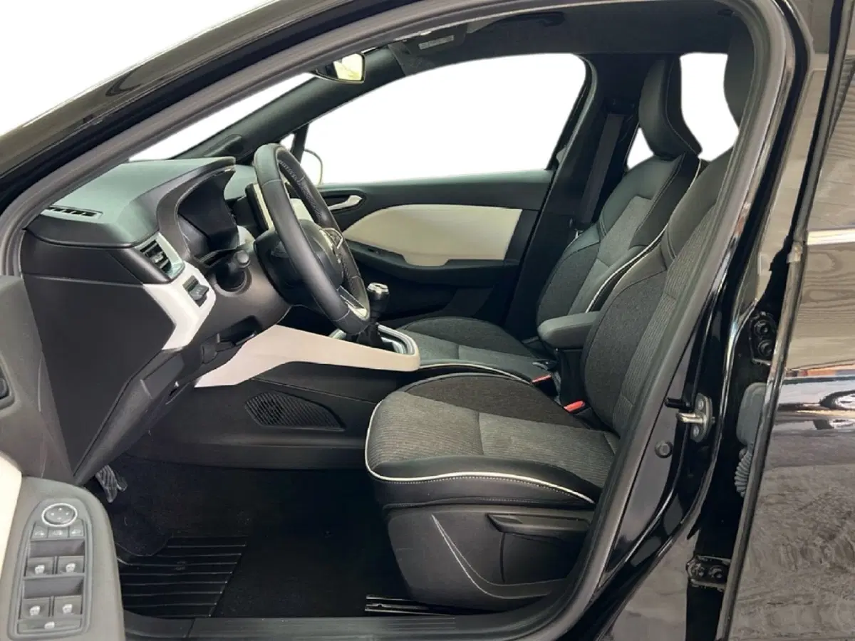 Renault Clio usata a Roma (13)