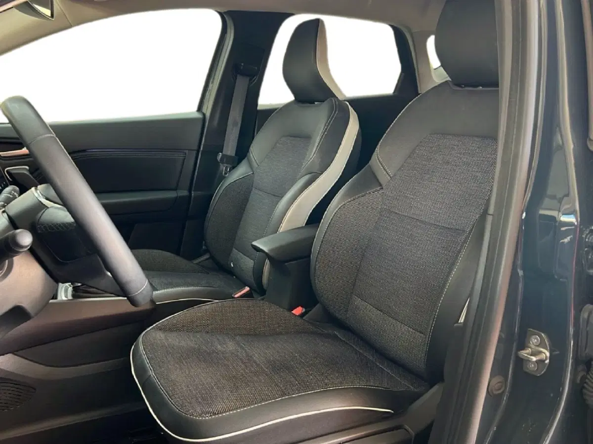Renault Captur usata a Roma (12)
