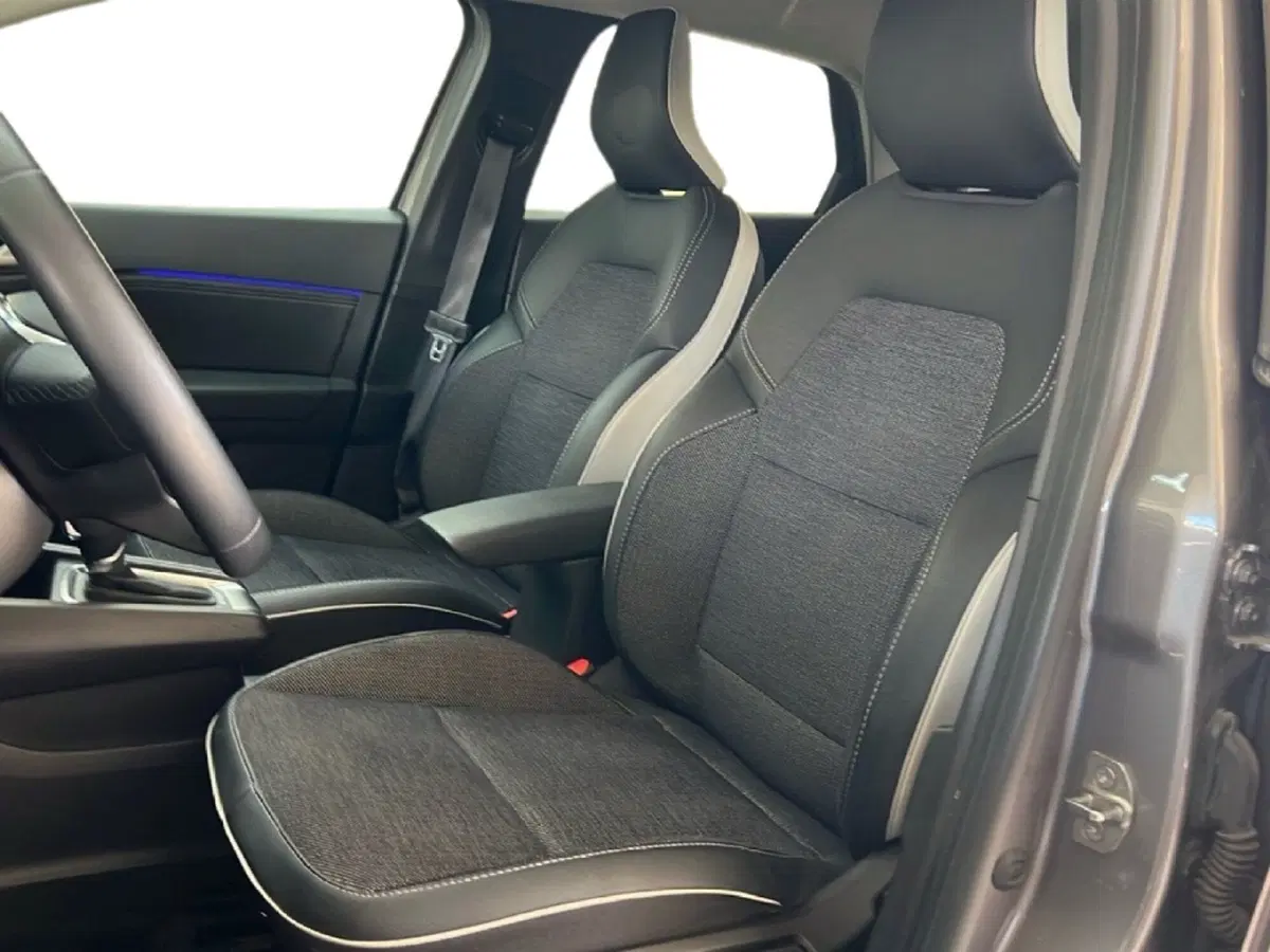 Renault Captur usata a Roma (12)