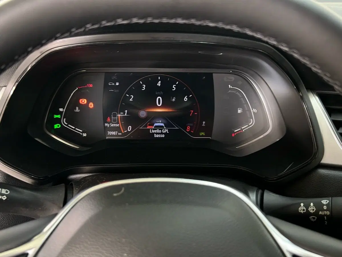Renault Captur usata a Roma (13)